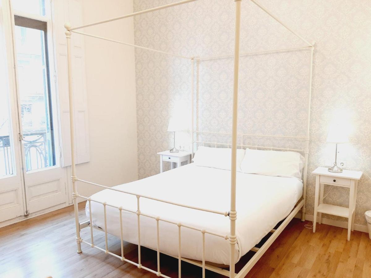 Lumine Luxury Suites By Gaiarooms Barcelona Eksteriør billede